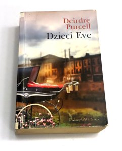 Dzieci Eve Deirdre Purcell